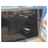 Samsung Flatscreen TV 46UC6300 with Stand and Power Cord