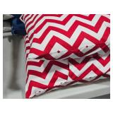 Lot of (2) 15" Throw Pillows