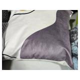 Lot of (1) 14" Modern Abstract pattern Throw Pillow