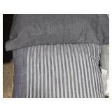 Lot of (1) 15" Throw Pillow