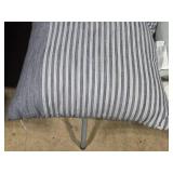 Lot of (1) 15" Throw Pillow