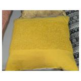 Lot of (1) 15" Modern Tufted Throw Pillow