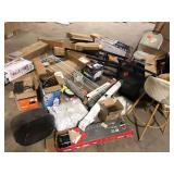 Gaylord of Assorted Small Housewares, Lighting. Tools.  and General Merchandise Various Models and Conditions Customer Returns See PicturesFor Part