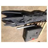 PURPLE LEAF 9 ft. Square High-Quality Aluminum Cantilever Outdoor Patio Umbrella with Stand, Gray Customer Returns See Pictures