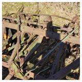 John Deere Cultivator-9 row