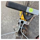 Walk Behine See Planter w/Plates