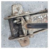 Heavy Duty Hydraulic Jack, 6 Ton?