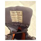 Size 9.5 Mens Insulated Boots