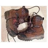 Size 9.5 Mens Insulated Boots