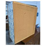 Vintage Delft Tile Style Wall Cabinet / Small Cupboard Blue & White Decor