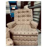 Pair of Flexsteel Swivel Rocker Easy Chairs - Pineapple Motif