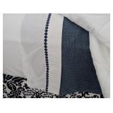 ML - Twin Bed Set with Blue and White Calico Corners Comforters, Garnet Hill Sheets, Mattresses and Frames