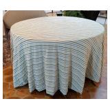 ML - Velvet Striped Tablecloth for 4.5 ft Table