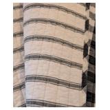 LL - King Size Green Plaid Comforter with Green Velvet Pillow Cases