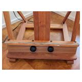ML - Richeson Dulce Model 840200 Adjustable Wood Easel