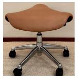 LL - Vaneetech Rolling Saddle Stool with Adjustable Height