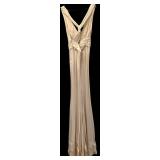 LL - Nicole Miller 100% Silk Ivory Gown Size 6