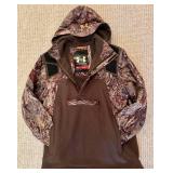 LL - Under Armour Camo Hooded Pullover Jacket Size Large