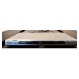 LL - Sony DVP-NS75H HDMI CD/DVD Player