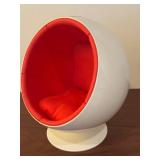 Vitra Miniature Eero Aarnio Ball Chair White and Red
