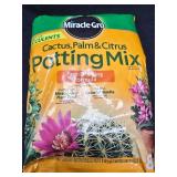 (3) Bags of Miracle Grow Potting Mix