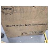 Garvee Round Dining Room Table (Natural/Black)