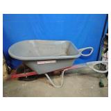 True Temper poly wheelbarrow.