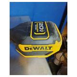 DeWalt 20V MAX 14-inch Brushless Cordless Folding String Trimmer