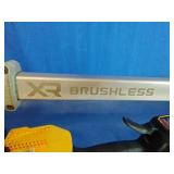 DeWalt 20V MAX 14-inch Brushless Cordless Folding String Trimmer