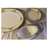 Noritake Avril Japan Fine China Dinnerware Set with Serving Pieces