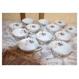 Noritake Gardena 3056 Fine China Dinnerware Set with Floral Pattern