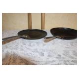 Set of 4 Nonstick Cookware Pieces - 2 Fry Pans, SautÃ© Pan with Lid, and Roasting Pan