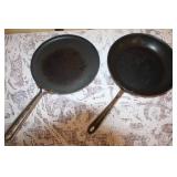 Set of 4 Nonstick Cookware Pieces - 2 Fry Pans, SautÃ© Pan with Lid, and Roasting Pan
