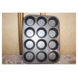 Collection of Vintage Metal Bakeware Tins and Molds