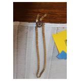 Vintage Gold Tone Ladies Wristwatch with Expansion Band