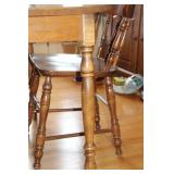 Wood Dining Table with 4 Spindle-Back Chairs