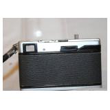 Lot of 3 Vintage 35mm Film Cameras Yashica Lynx 1000 Leidolf Wetzlar Lordox Olympus 35 EC 2