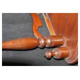 Decorative 4-Tier Wooden Corner Shelf with Ornate Spindles