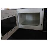 Kenmore Solid State Countertop Microwave Oven Model 565.6765400