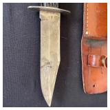 Vintage Colonial Fixed Blade Knife with Leather Sheath