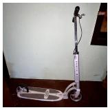 Sharper Image Xootr Adult Kick Scooter Aluminum Frame