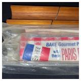 Kitchen Basket and Bread Pan Set with Woven Table Runner