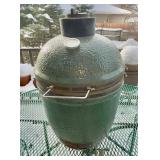 Big Green Egg Large Ceramic Grill and Smoker