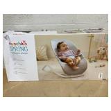 Munchkin Spring Baby Bouncer and Rocker Seat, Lightweight 2-in-1 Design, Travel Essential for Newborn, 3 Recline Positions, Grey