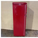 Galanz 22 in. 7.6 cu. ft. Retro Top Freezer Refrigerator, Hot Rod Red, Energy Star (Minor Transit Damage,  Door Gets Stuck When Trying To Shut But Door Functions)