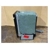 Midea 18-in Front Control Built-in Dishwasher ( Black ) , 52-Decibel (Transit Damage)