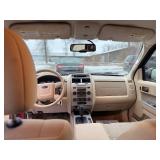 2010 FORD ESCAPE XLT *2 Owners | No Accidents* (NO RESERVE)