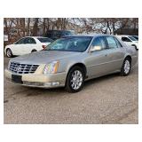 2009 CADILLAC DTS PREMIUM LUXURY (NO RESERVE)