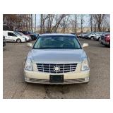 2009 CADILLAC DTS PREMIUM LUXURY (NO RESERVE)