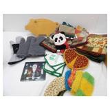 Kitchen Hand Towels, Pot Holders, Table Runners, Oven Mitts, Cutting Board